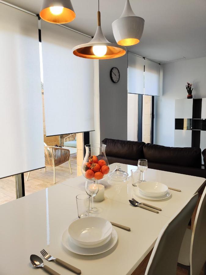 Allonbay & House *